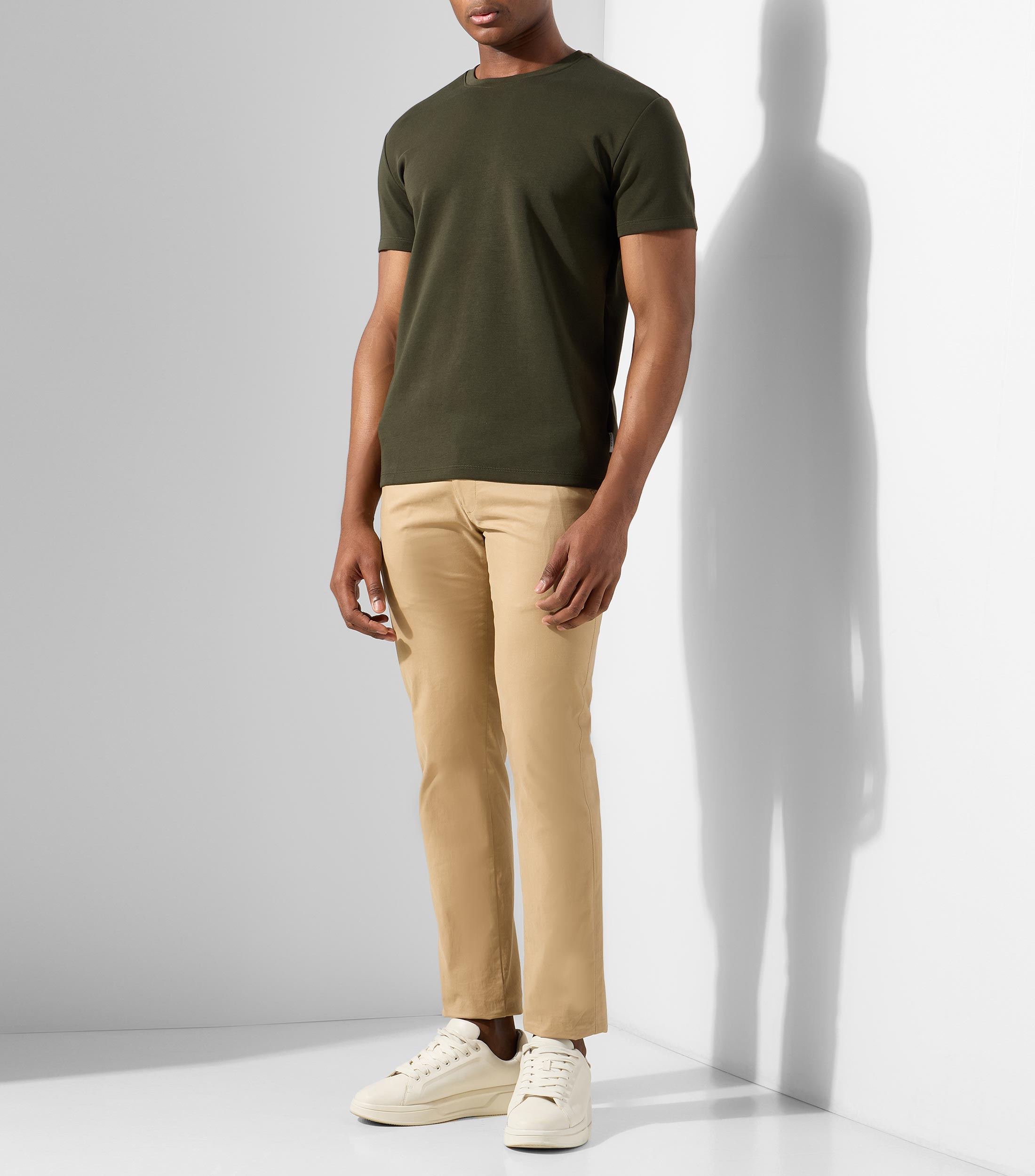Playera cuello redondo manga corta lisa Hombre